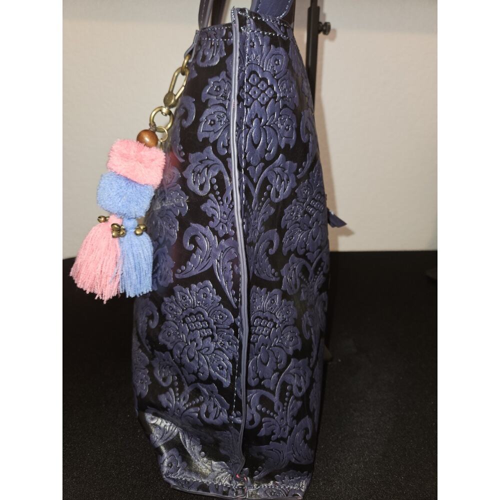 NWOT! The SAK Embossed Tote Bag Blue 17x13x4.5 - Picture 3 of 12